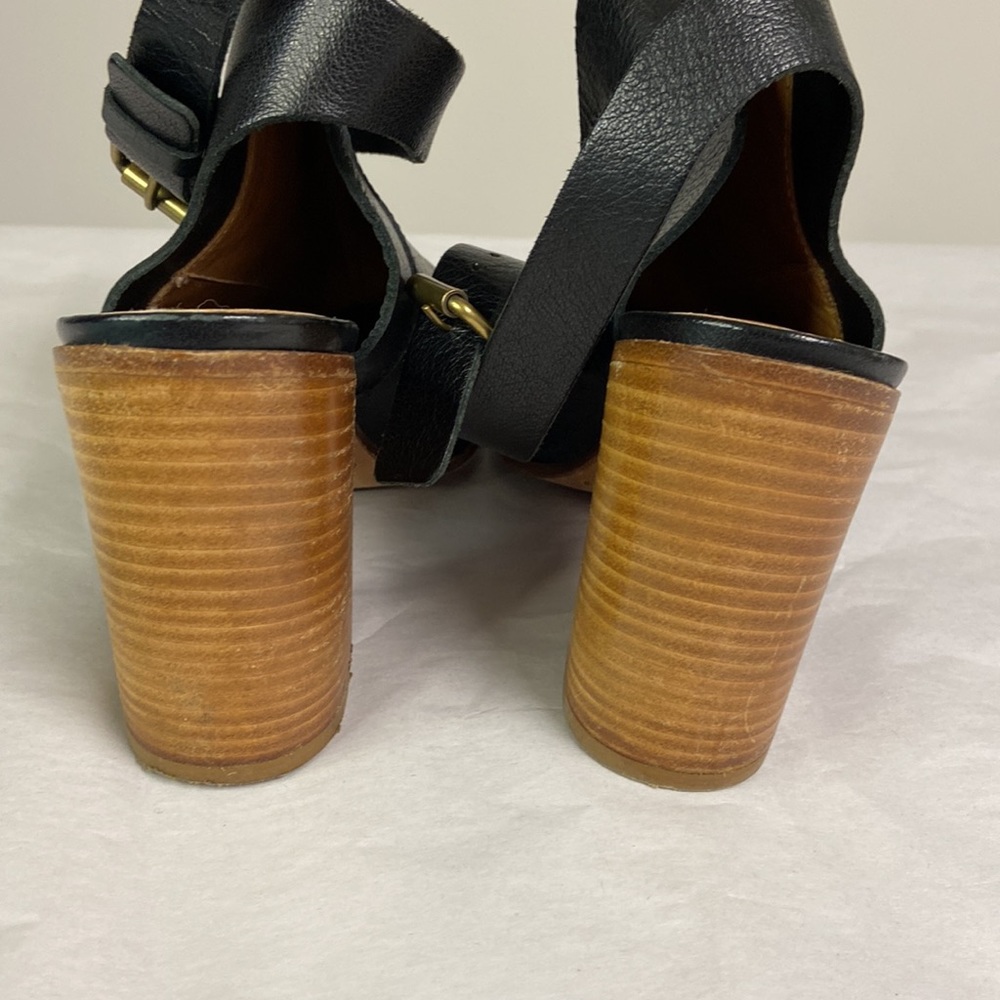 Buttero Weaved Leather Boots – Edgy Meets Luxe 🖤🔥 - Picture 4 of 8